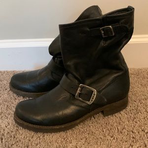 Frye Veronica moto boots short boots women’s